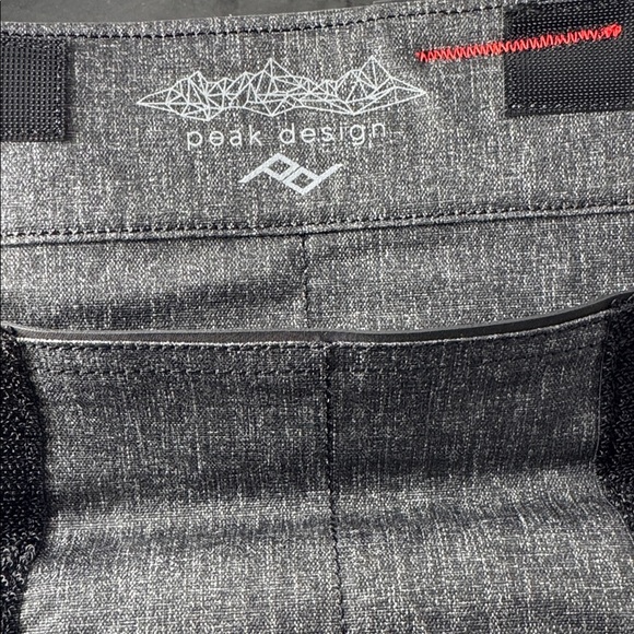 Peak Design Field Pouch SPECIAL EDITION Travel Camera Bag - Picture 7 of 8